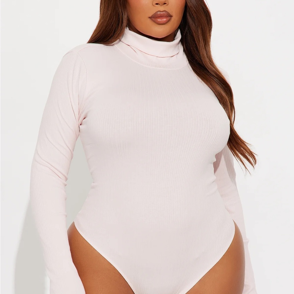 Fashion Nova Pale Pink Ribbed Turtleneck Bodysuit